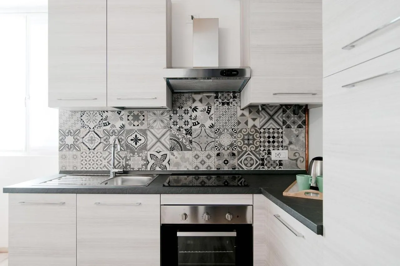 Guest house Spazio 77 - The House Of Travelers Como